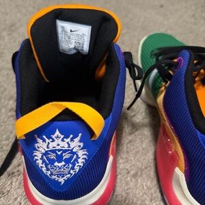 Nike LeBron 17; Size 13